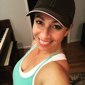 Meet your Posher, Amy